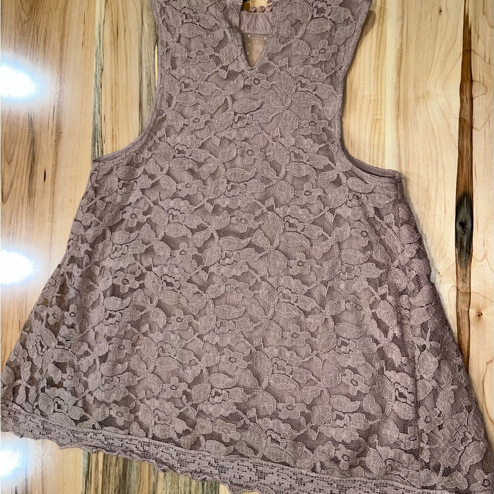 Altar’s State Lace Tank - Picture 3 of 7